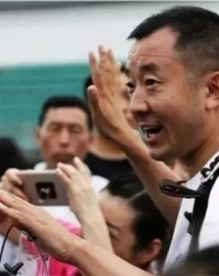 500万彩票网安装- 切尔西防线失误遭弱旅羞辱  